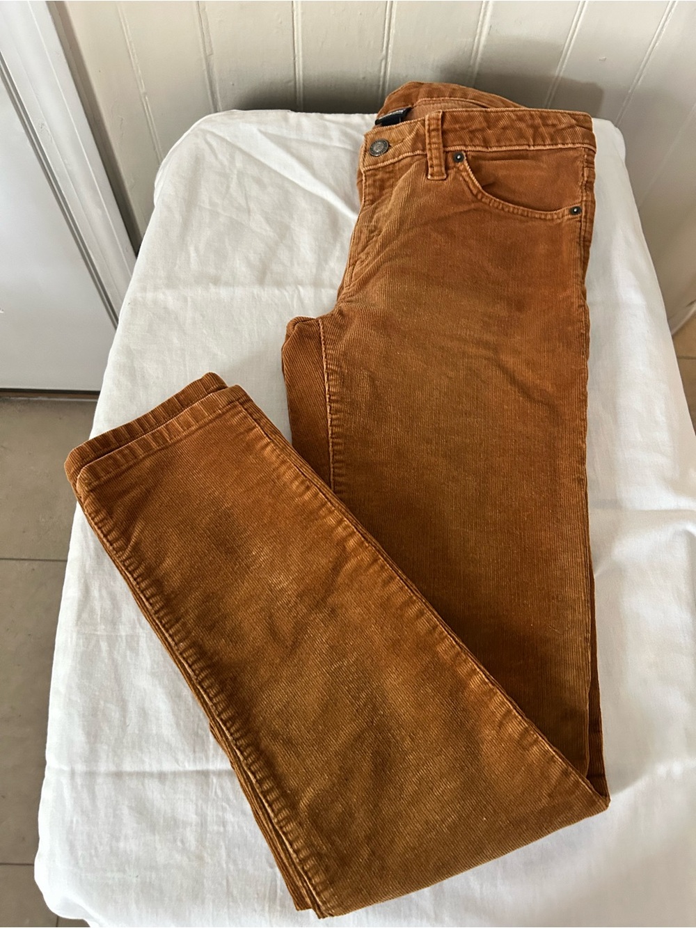 Patagonia Corduroy Organic Cotton Straight Leg Pants/Woman’s Size 28